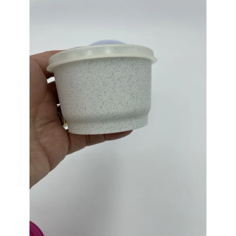 Tupperware 4-oz. Snack Cups w/Seals Set of‎ 4 Mixed Colors